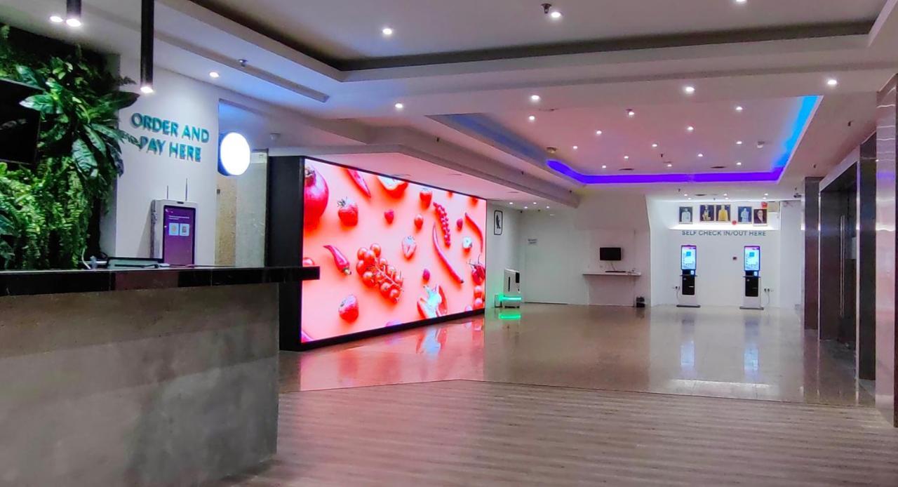 Kuching Park Hotel Εξωτερικό φωτογραφία