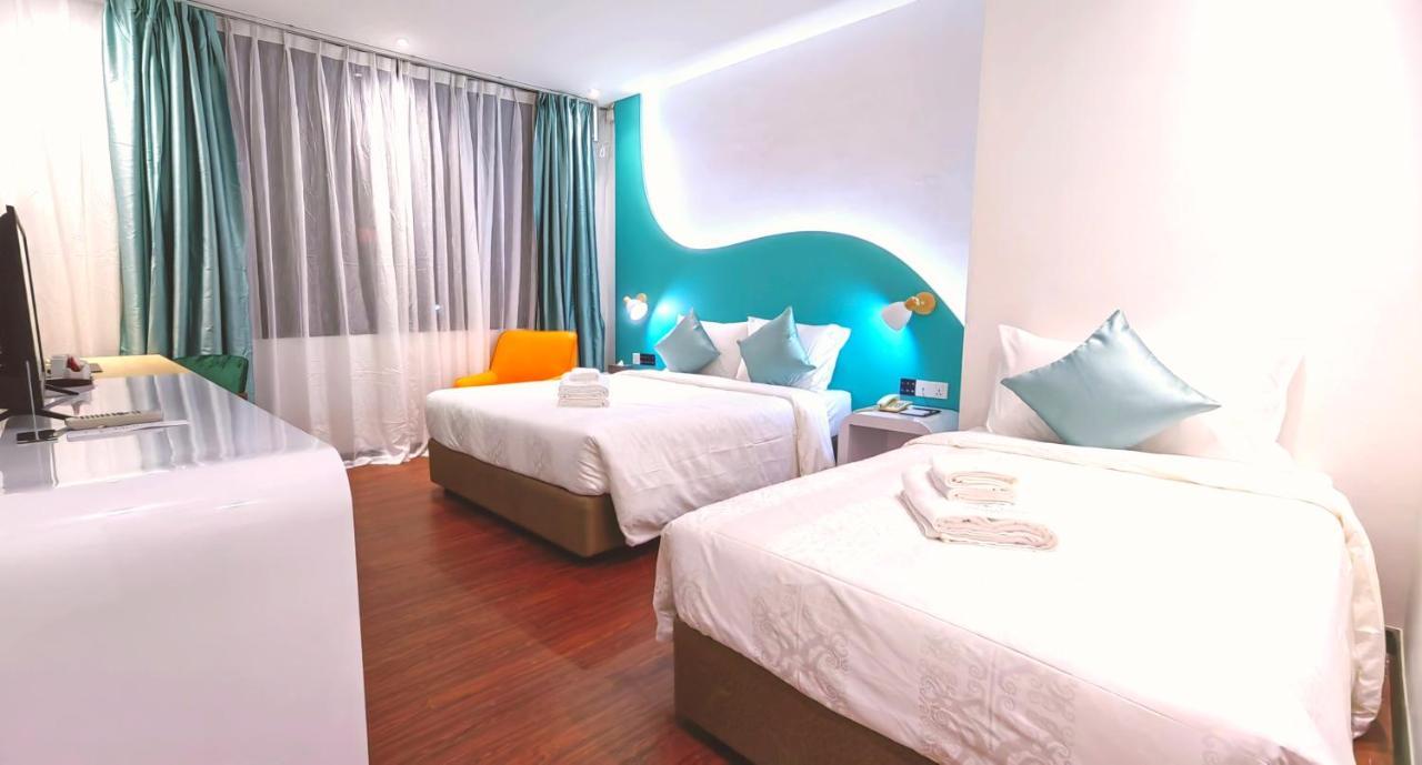 Kuching Park Hotel Εξωτερικό φωτογραφία